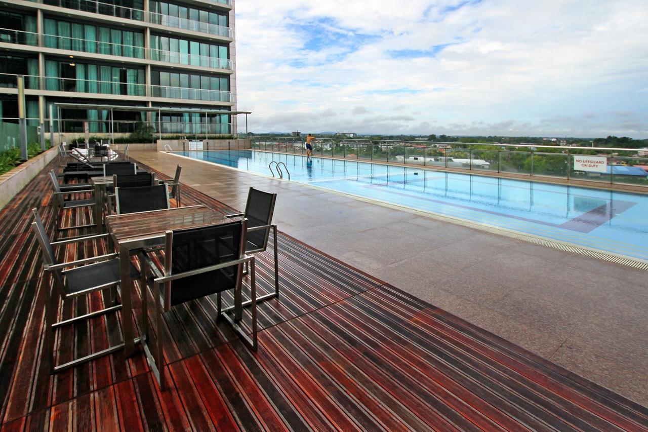 Bernard Holiday Home @ Imperial Suites Kuching Extérieur photo