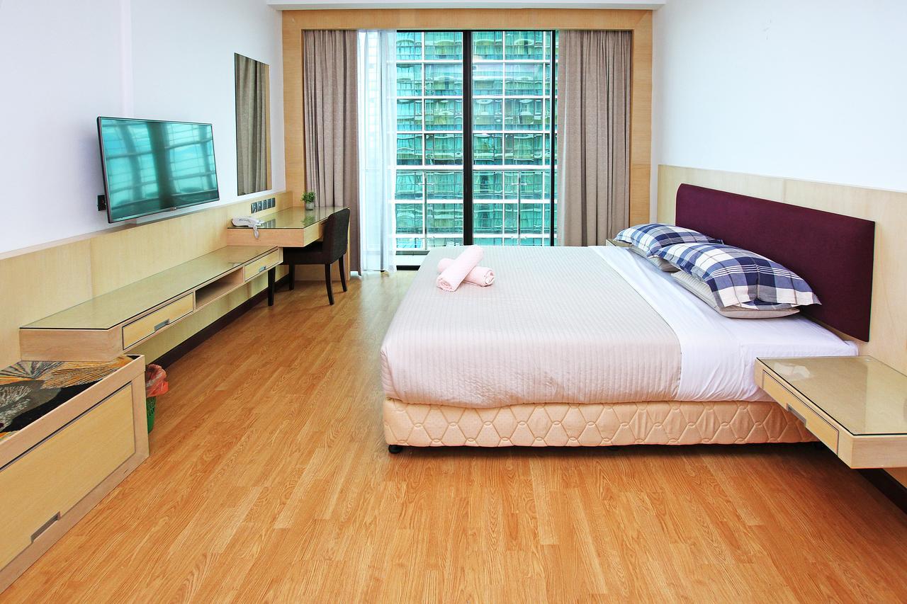 Bernard Holiday Home @ Imperial Suites Kuching Extérieur photo