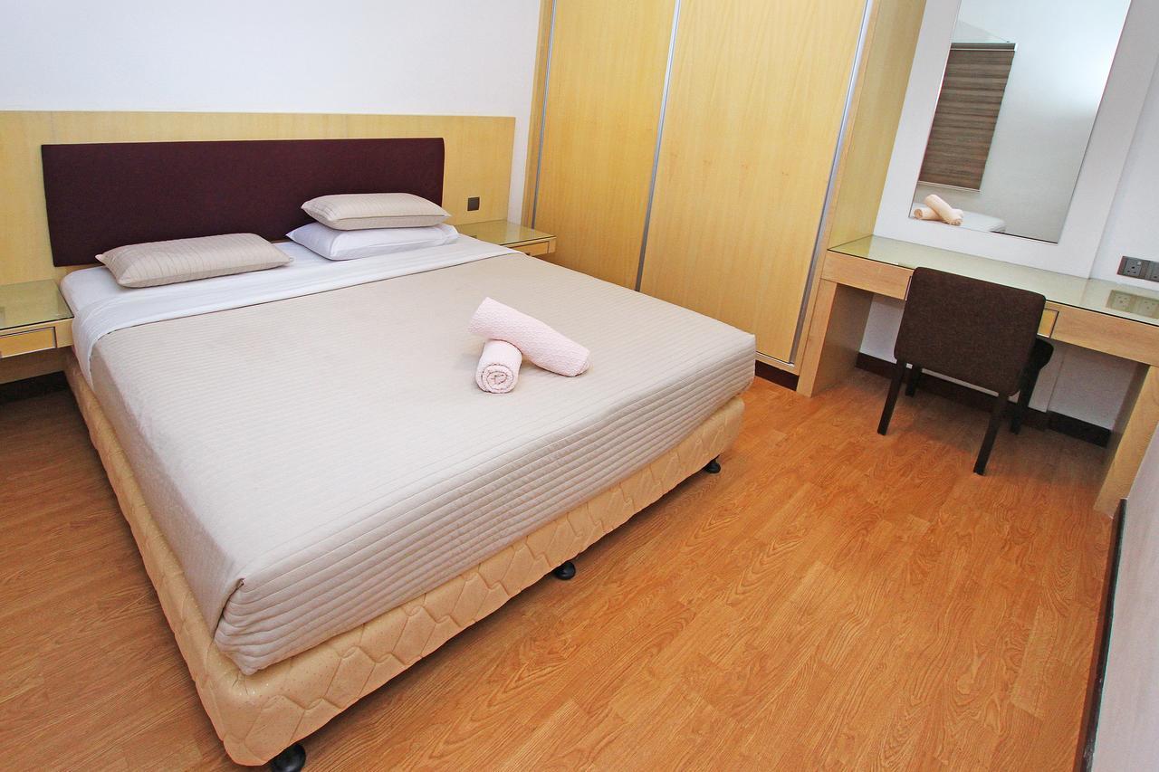 Bernard Holiday Home @ Imperial Suites Kuching Extérieur photo