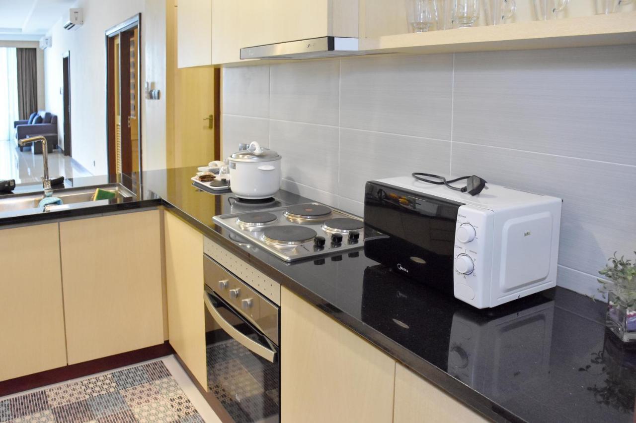 Bernard Holiday Home @ Imperial Suites Kuching Extérieur photo
